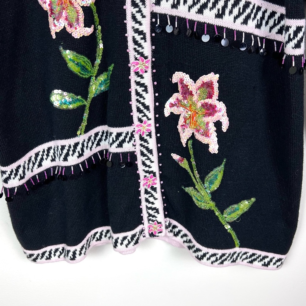 Vintage 90’s Y2K Storybook Knits Lillies Of The Night Sequin Sweater Cardigan - Picture 5 of 16